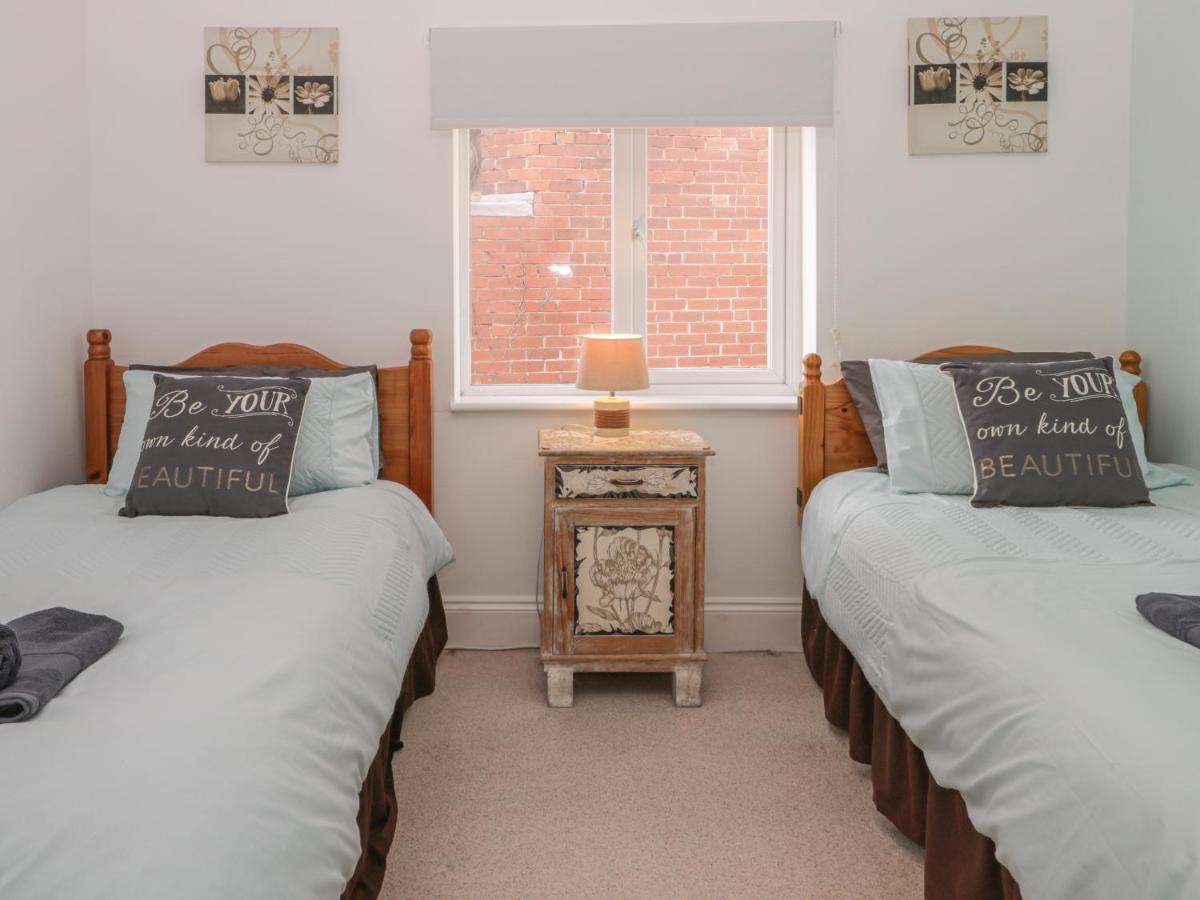 Cosy Coast Cottage ブリドリントン エクステリア 写真