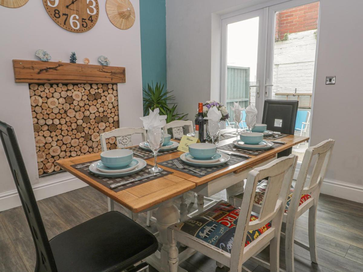 Cosy Coast Cottage ブリドリントン エクステリア 写真